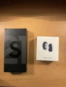 Samsung Galaxy S21 Ultra 5G Dual Sim Unlocked, 256GB with Galaxy Buds Live