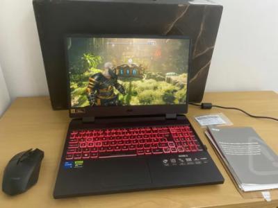Acer Nitro V15 15.6in i5 16GB 512GB