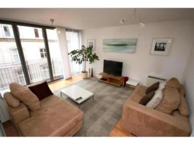 Comfortable and very neat one bedroom flat
