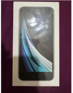 iPhone SE 64GB White Unlocked