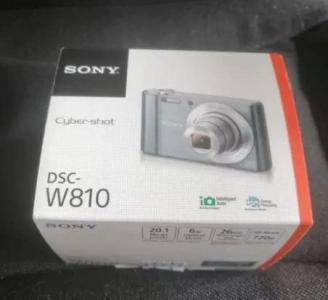 Sony digital camera 20.1 mega pixel with back screen