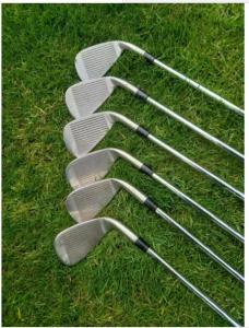 NIKE VR LEFT HANDED GOLF CLUBS