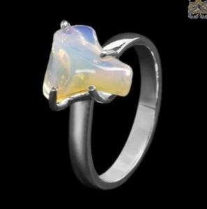 Ravishing Wedding and Engagement Opal Ring Collection
