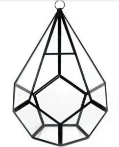 Elevate Your Decor with the FLORALCRAFT® Teardrop Terrarium - Black (h26 x w17cm)