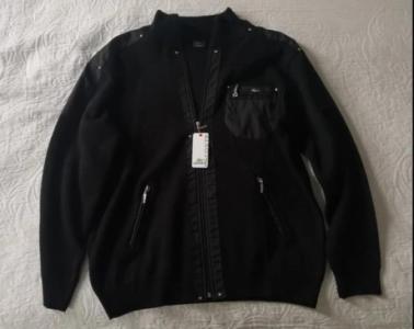 Lacoste Men's Zipped Casual Jacket/Top. Size XL. Brand new with tags.