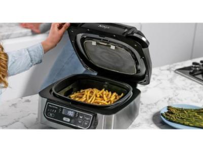 Ninja Foodi Health Grill & Air Fryer with Dehydrator AG301UK