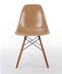 The Timeless Design of the DSW Chair