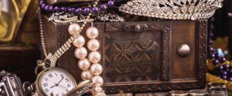 Step Into the Past at Junk Shop & Spreadeagle Antiques in London