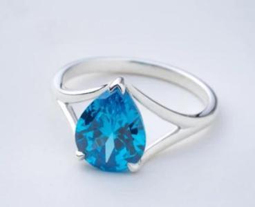 silver earrings jewellery