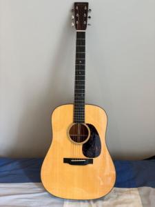 Martin D18