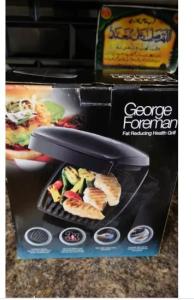 George Foreman Grill Family 4 Portion Size ALMOST BRAND NEW