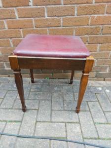 Piano stool vintage with storage