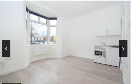 Brand New Studio with modern facilities DSS or part DSS only