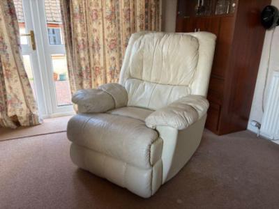 Electric Recliner Arm Chair